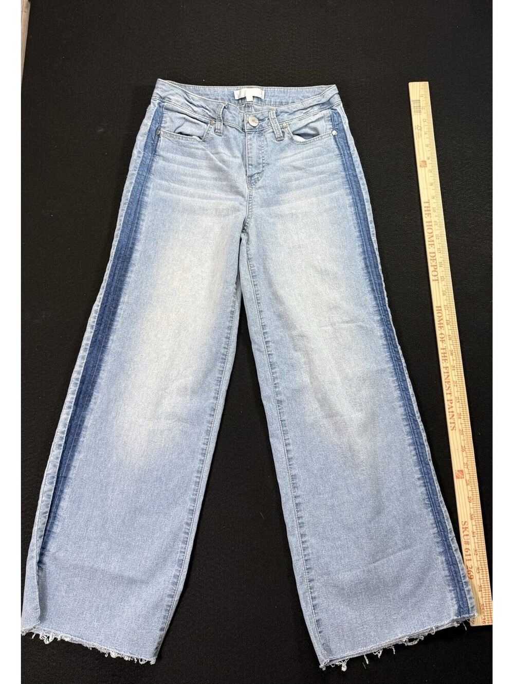 1822 Denim Women's Blue Light Wash Mid-Rise Wide-Leg Stretch Jeans, 5-Pocket